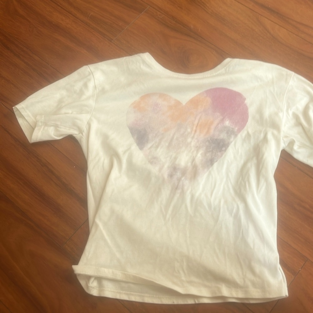 Kids 10-12 white GRAYSON/THREADS shirt